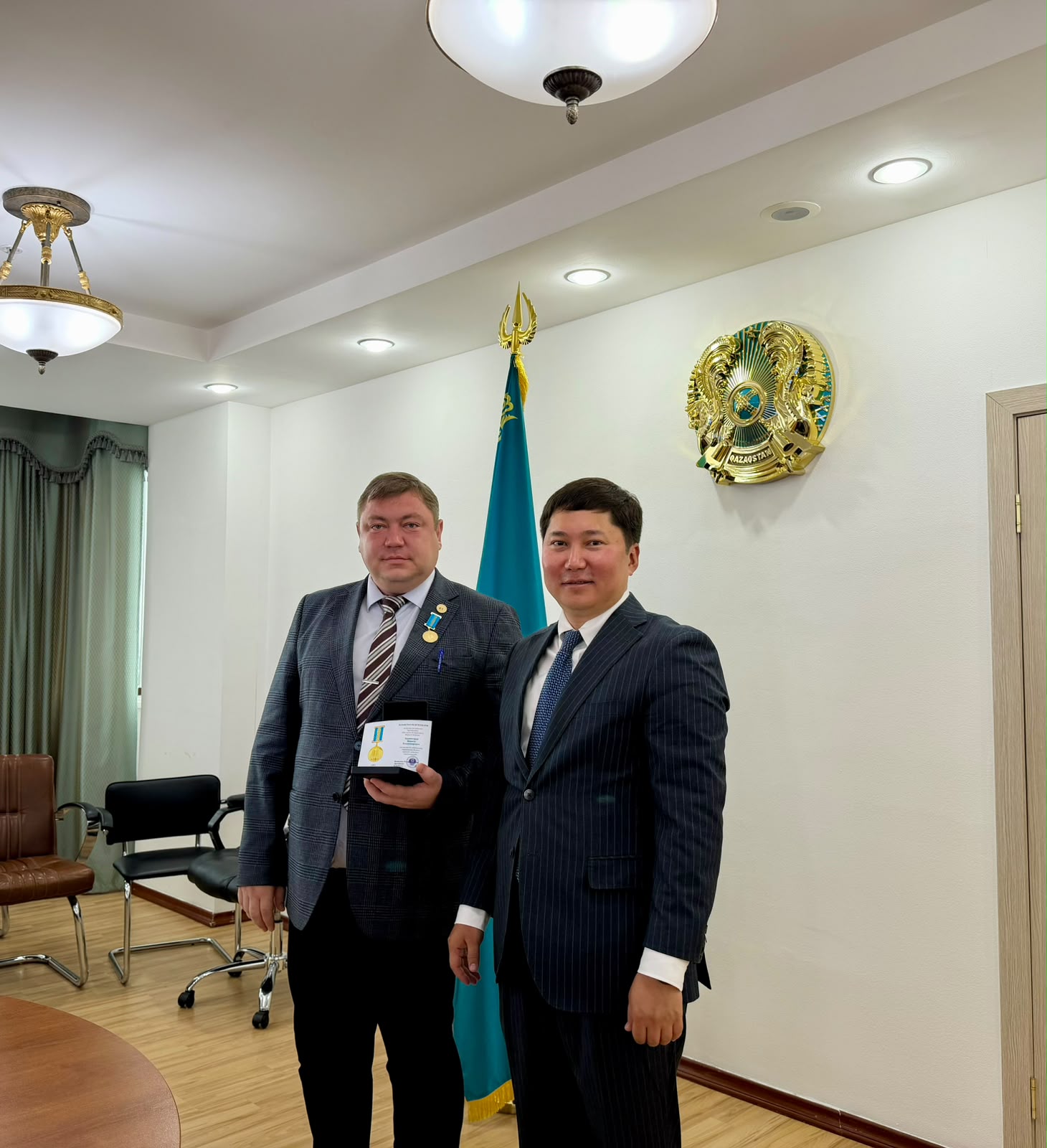 Бюро қызметкерлері «Қазақстан Республикасының Парламентіне 30 жыл» мерейтойлық медалімен марапатталды